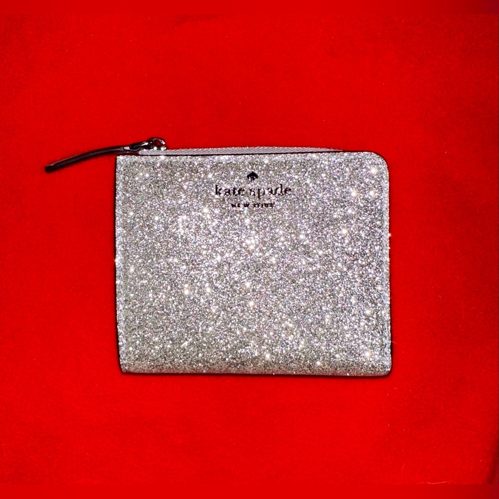 NWOT Kate Sade Silver Sparked Wallet